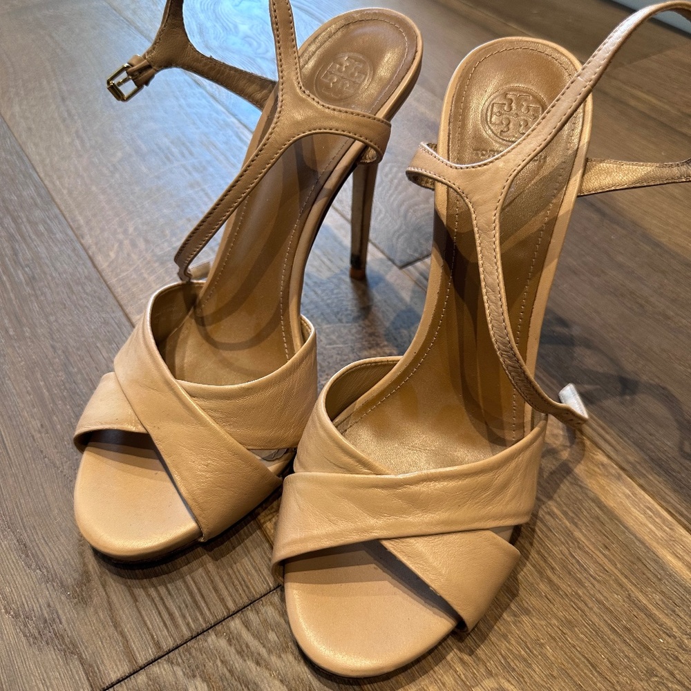 Tory Birch Tan Leather Heels Size 10M